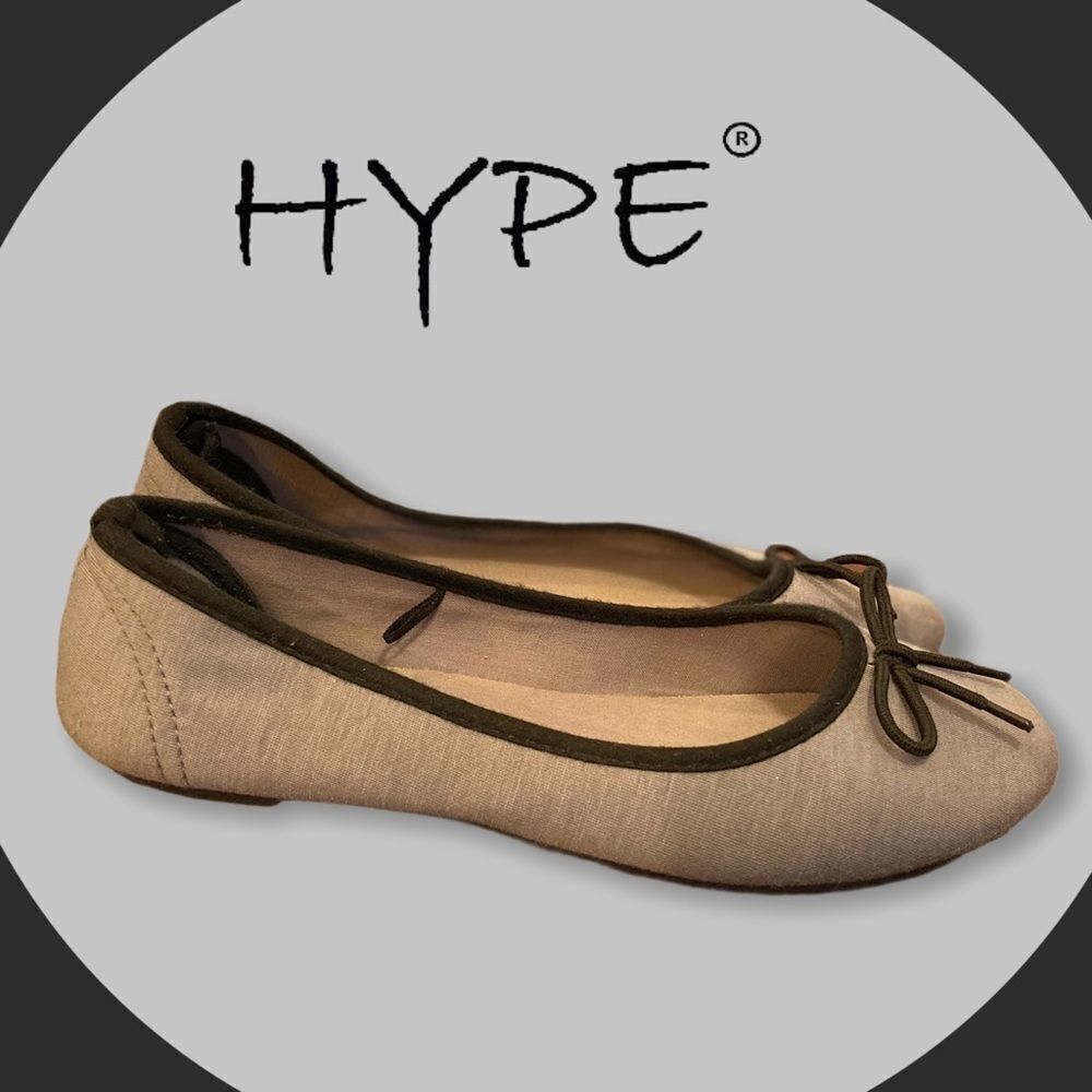 Hype Women's Grey Fabric Bow Ballet Flats 9